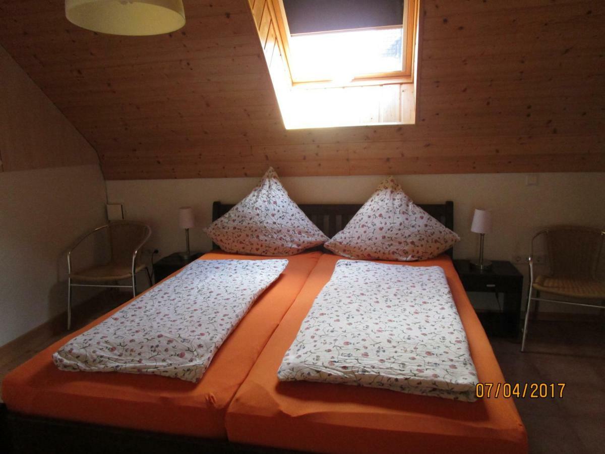 Ferienwohnung Hueck Lind  Esterno foto